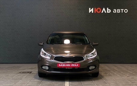 KIA cee'd III, 2013 год, 1 050 000 рублей, 2 фотография