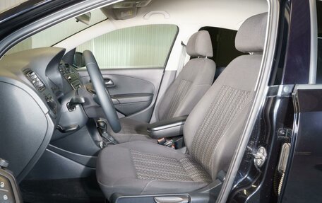 Volkswagen Polo VI (EU Market), 2017 год, 1 250 000 рублей, 14 фотография