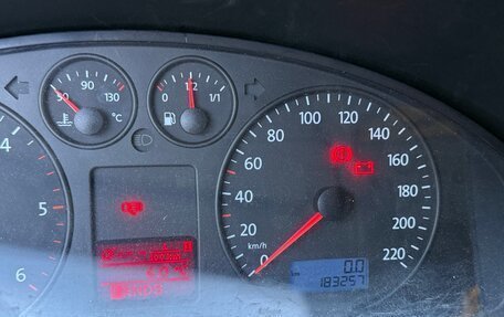 Volkswagen Caravelle T5, 2008 год, 1 700 000 рублей, 5 фотография