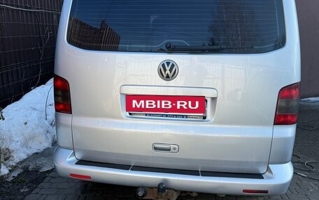 Volkswagen Caravelle T5, 2008 год, 1 700 000 рублей, 4 фотография