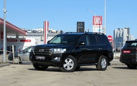 Toyota Land Cruiser 200, 2020 год, 7 400 000 рублей, 1 фотография