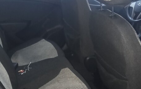 Hyundai Solaris II рестайлинг, 2016 год, 1 150 000 рублей, 4 фотография