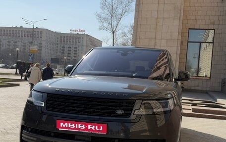 Land Rover Range Rover IV рестайлинг, 2022 год, 18 100 000 рублей, 2 фотография