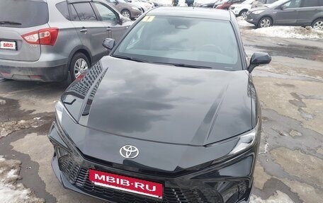 Toyota Camry, 2024 год, 3 790 000 рублей, 5 фотография