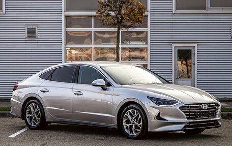 Hyundai Sonata VIII, 2020 год, 1 895 000 рублей, 3 фотография