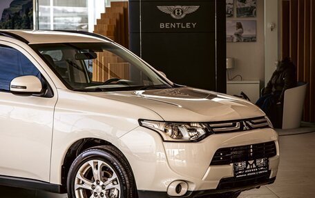 Mitsubishi Outlander III рестайлинг 3, 2012 год, 1 195 000 рублей, 8 фотография
