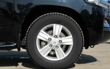 Toyota Land Cruiser 200, 2020 год, 7 400 000 рублей, 9 фотография