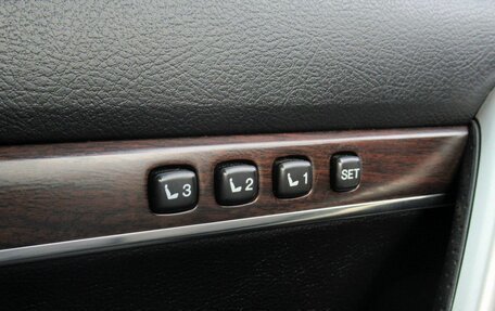 Toyota Land Cruiser 200, 2020 год, 7 400 000 рублей, 18 фотография