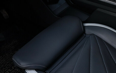 Geely Atlas, 2023 год, 3 050 000 рублей, 18 фотография