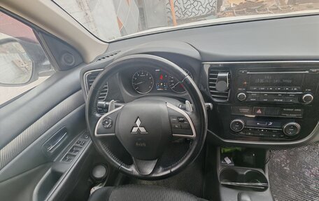 Mitsubishi Outlander III рестайлинг 3, 2012 год, 1 430 000 рублей, 1 фотография