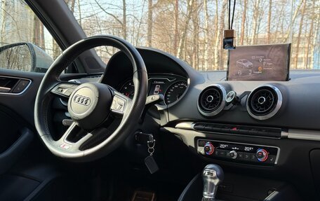Audi A3, 2017 год, 1 990 000 рублей, 15 фотография
