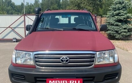 Toyota Land Cruiser 100 рестайлинг 2, 1999 год, 1 350 000 рублей, 2 фотография