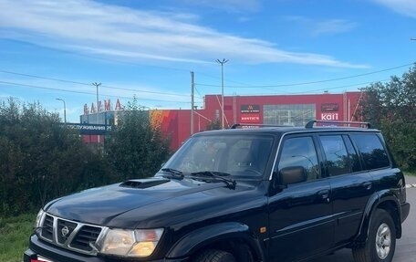 Nissan Patrol, 2000 год, 700 000 рублей, 4 фотография