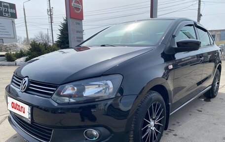 Volkswagen Polo VI (EU Market), 2014 год, 1 070 000 рублей, 2 фотография