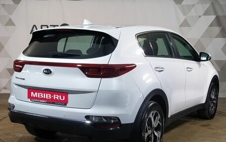 KIA Sportage IV рестайлинг, 2019 год, 2 100 000 рублей, 3 фотография