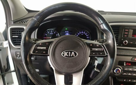 KIA Sportage IV рестайлинг, 2019 год, 2 100 000 рублей, 7 фотография