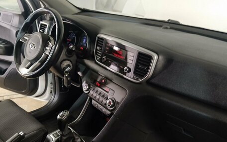 KIA Sportage IV рестайлинг, 2019 год, 2 100 000 рублей, 23 фотография