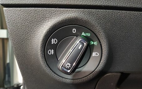 Skoda Karoq I, 2021 год, 2 619 000 рублей, 13 фотография