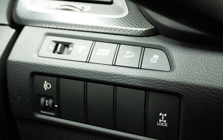 Hyundai Santa Fe III рестайлинг, 2015 год, 1 999 000 рублей, 16 фотография