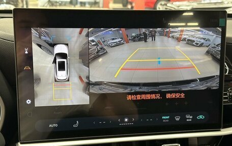 Toyota Highlander, 2026 год, 5 920 000 рублей, 17 фотография