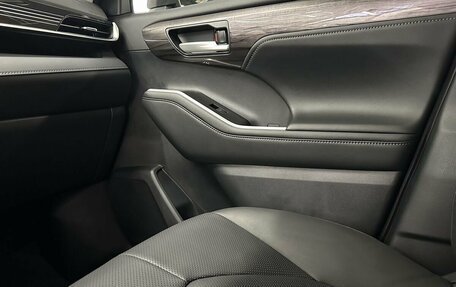 Toyota Highlander, 2026 год, 5 920 000 рублей, 20 фотография