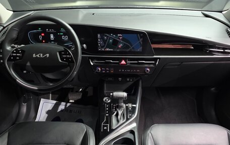 KIA Niro, 2022 год, 2 330 000 рублей, 6 фотография