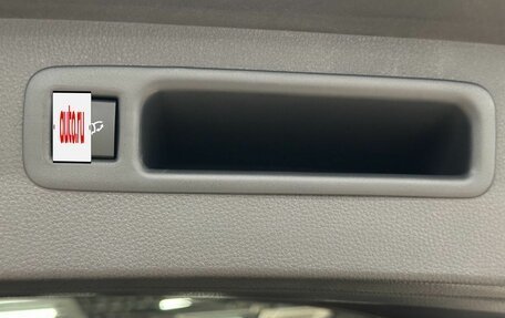 Toyota Highlander, 2026 год, 5 920 000 рублей, 30 фотография