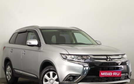 Mitsubishi Outlander III рестайлинг 3, 2017 год, 1 959 000 рублей, 1 фотография