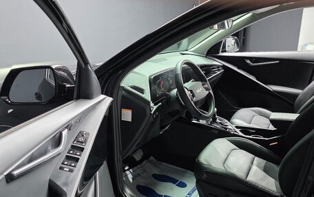 KIA Niro, 2022 год, 2 330 000 рублей, 12 фотография