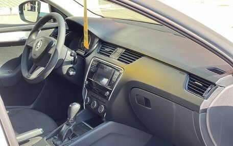 Skoda Octavia, 2018 год, 770 000 рублей, 21 фотография