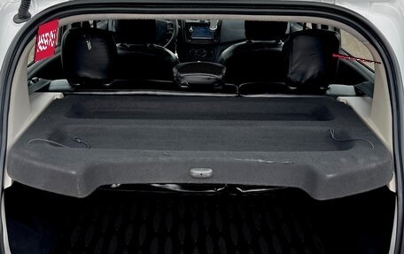 Renault Sandero I, 2014 год, 680 000 рублей, 17 фотография