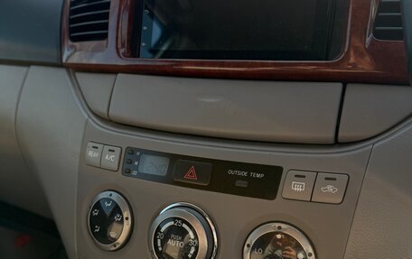 Toyota Noah III, 2003 год, 850 000 рублей, 16 фотография