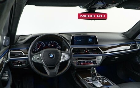 BMW 7 серия, 2018 год, 5 799 050 рублей, 6 фотография