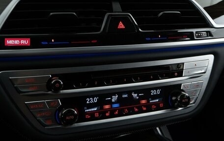 BMW 7 серия, 2018 год, 5 799 050 рублей, 16 фотография