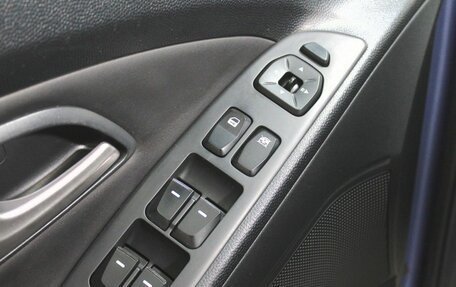 Hyundai ix35 I рестайлинг, 2012 год, 1 350 000 рублей, 15 фотография