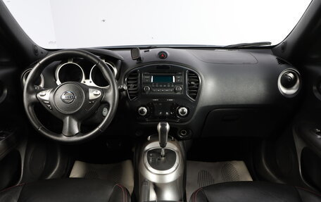 Nissan Juke II, 2011 год, 1 099 000 рублей, 10 фотография