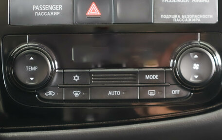 Mitsubishi Outlander III рестайлинг 3, 2017 год, 1 959 000 рублей, 21 фотография