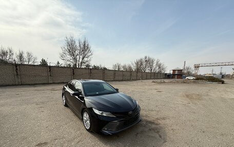 Toyota Camry, 2019 год, 3 500 000 рублей, 1 фотография