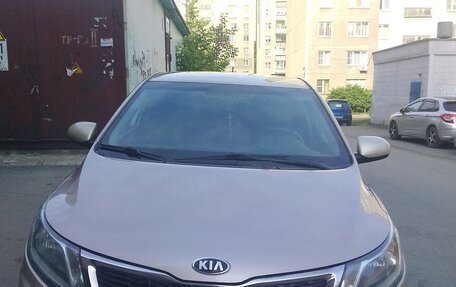 KIA Rio III рестайлинг, 2013 год, 1 000 000 рублей, 1 фотография