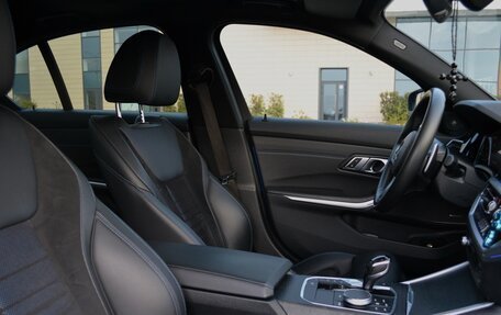 BMW 3 серия, 2019 год, 4 700 000 рублей, 6 фотография