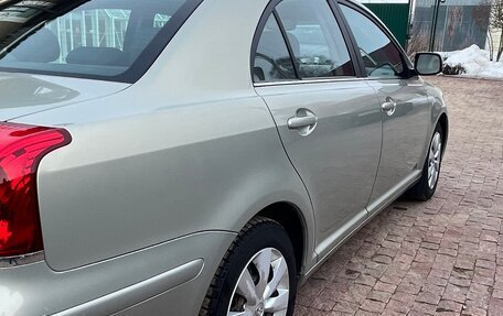 Toyota Avensis III рестайлинг, 2008 год, 855 000 рублей, 2 фотография