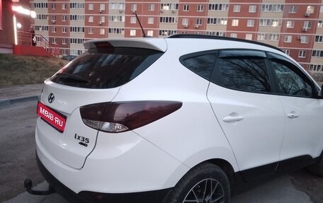 Hyundai ix35 I рестайлинг, 2012 год, 930 000 рублей, 3 фотография