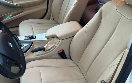 BMW 3 серия, 2015 год, 1 900 000 рублей, 28 фотография