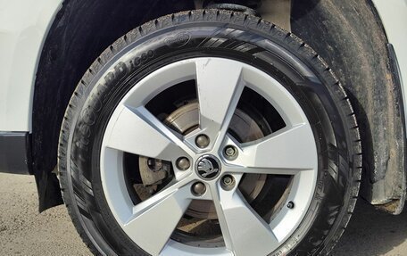 Skoda Yeti I рестайлинг, 2014 год, 1 319 000 рублей, 22 фотография