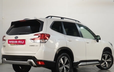 Subaru Forester, 2018 год, 2 999 000 рублей, 7 фотография