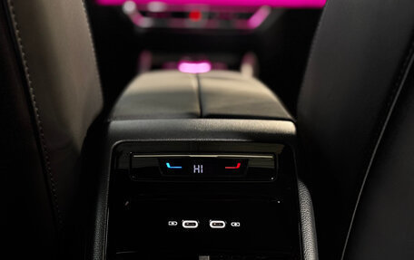 Volkswagen Tiguan, 2025 год, 4 999 000 рублей, 17 фотография