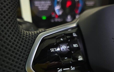 Volkswagen Tiguan, 2025 год, 4 999 000 рублей, 29 фотография