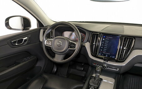 Volvo XC60 II, 2019 год, 4 050 000 рублей, 27 фотография