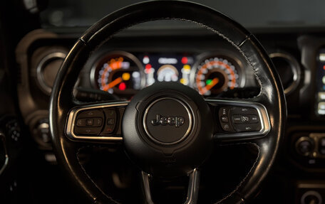 Jeep Gladiator, 2020 год, 5 999 000 рублей, 13 фотография