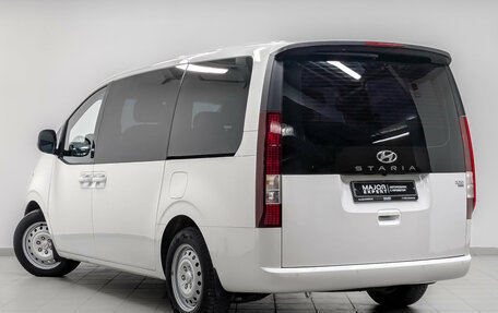 Hyundai Staria, 2021 год, 4 500 000 рублей, 7 фотография